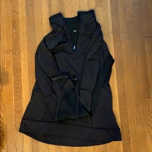 Lululemon Women’s Quarter Zip size 8